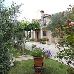 Apartment Mirjana