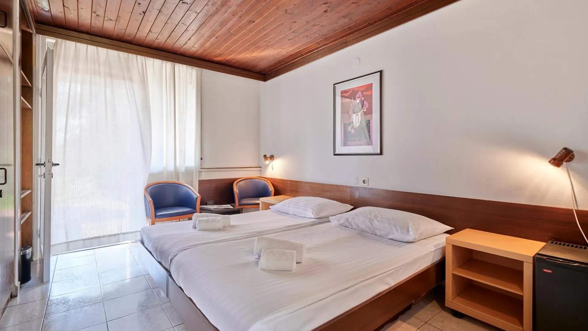 Koversada Rooms Orsera 2*,